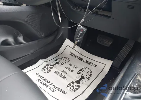 2018 Toyota Camry Se из США, поврежденный, VIN JTNB11HK6J3030679